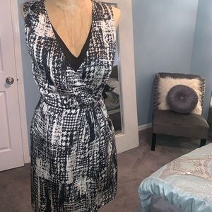 Satin Pattered V-Neck Dress